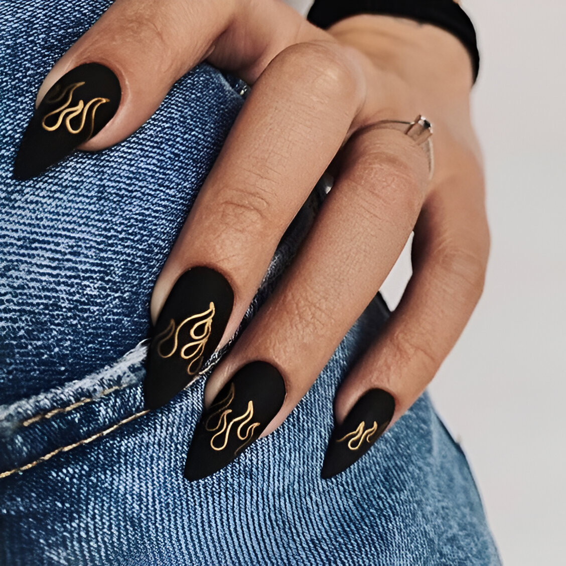 25 Fabulous Flame Nail Ideas to Make You the Hottest Girl