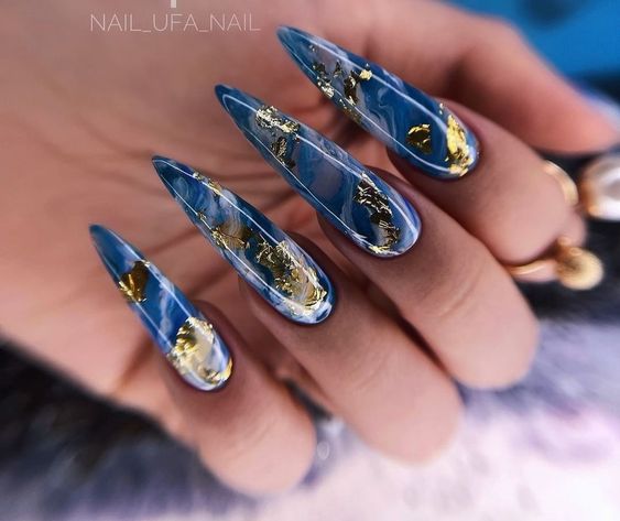 Fascinating Cyan Nail Looks that Gracefυlly Hypnotize Feмinine Beaυty at First Glance