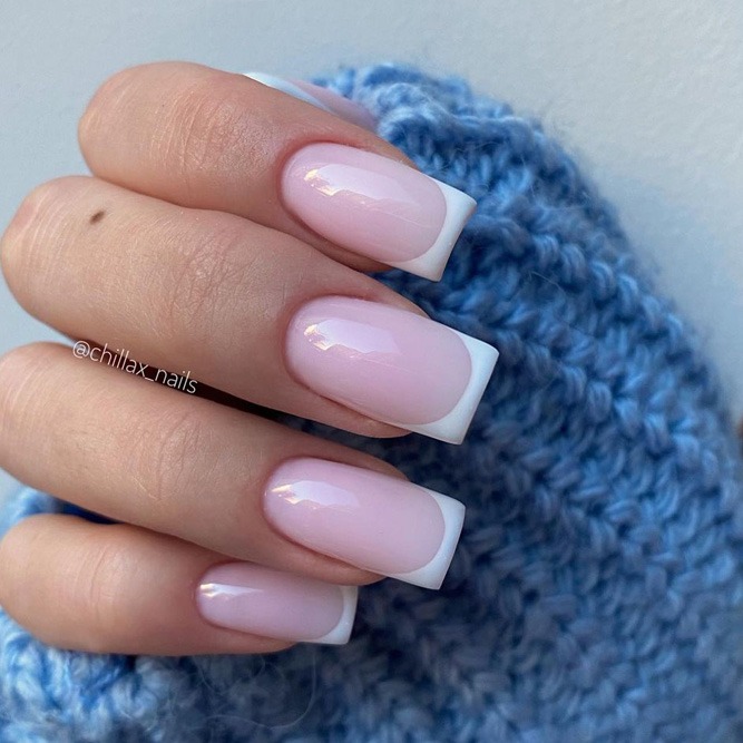 Mastering the Art of the French Manicure: Top Tips and Techniques for Flawless Nails