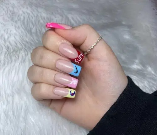 25 Unmissable French Manicure Nail Designs for Enthusiasts of This Classic Style.