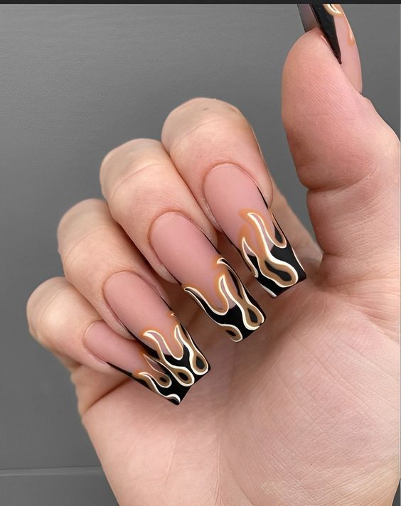 Mastering the Craft of Nail Art: Unleashing Inventive French Nail Tips with Artistic Panache - Life IGYO