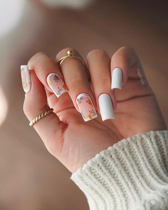 30 Absolutely Stylish Square French Tip Nail Designs - Life IGYO