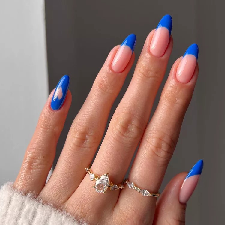 Captivating Serenity: 15 Elegant Blue French Tip Nail Concepts to Embrace - Life IGYO