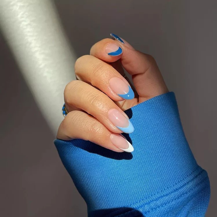 Captivating Serenity: 15 Elegant Blue French Tip Nail Concepts to Embrace - Life IGYO