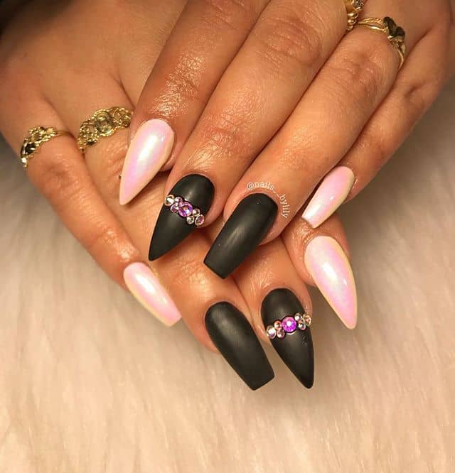 34 Gorgeous Mountain Peak Nails For Charming Giɾls