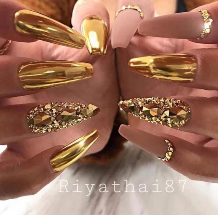 20+ Unique and Creative Nails That Will Get You Noticed - nailsforus