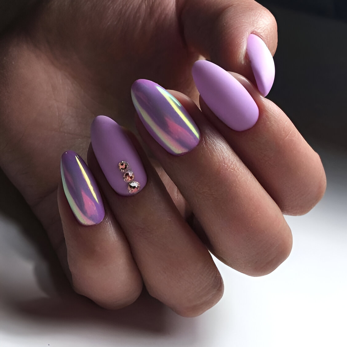 30 Stunning Ways To Rock Violet Nails