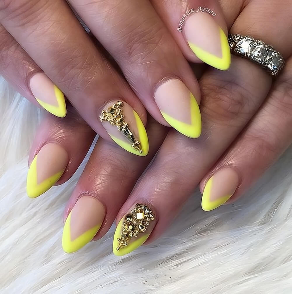 40 Stunning Yellow Acrylic Nails To Shine All Year Long