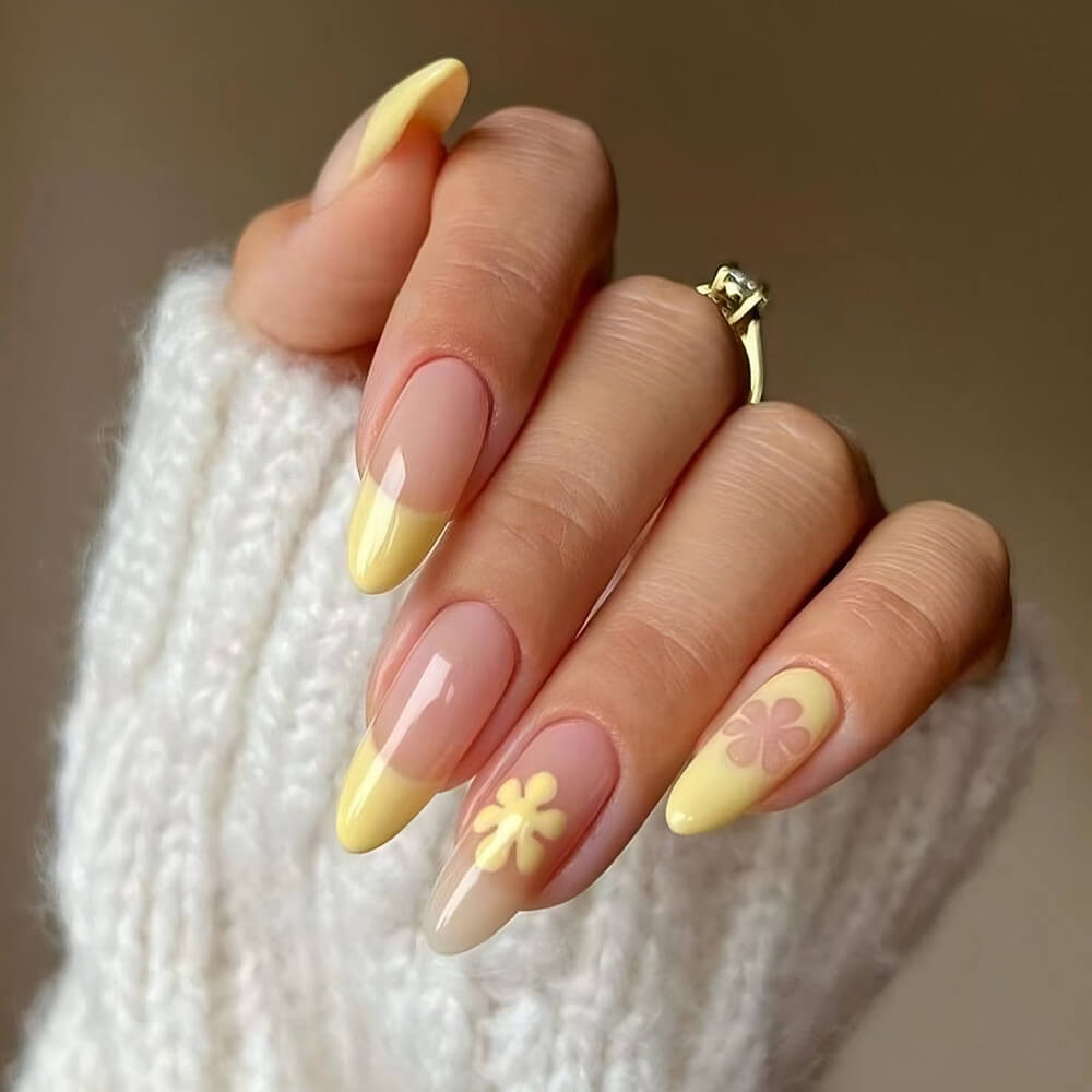 40 Stunning Yellow Acrylic Nails To Shine All Year Long