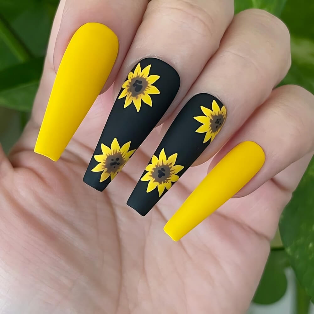 40 Stunning Yellow Acrylic Nails To Shine All Year Long