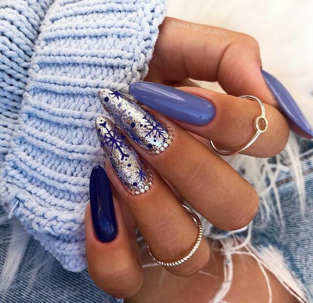 10 Blue Nail Designs for Winter That Will Keep You Cozy and Chic