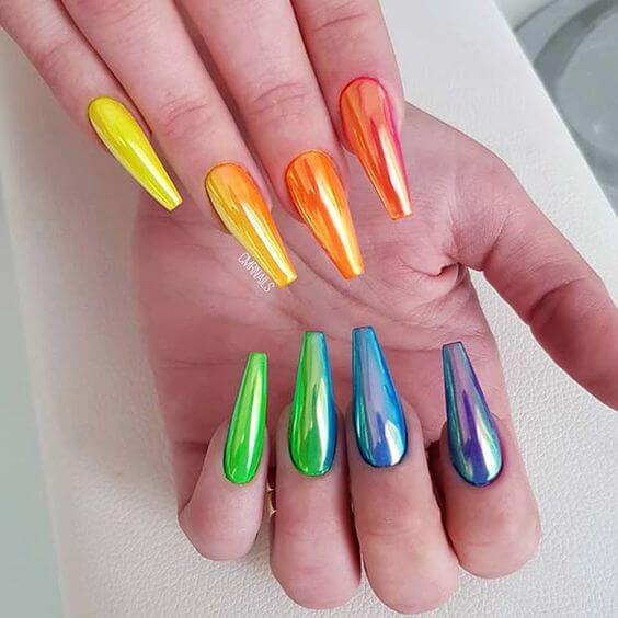 Get The Brightest Mirror Manicure With 23 Eye-Catching Chrome Nails