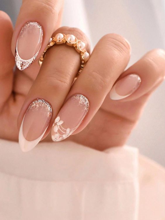 Discover 30 glamorous white nail designs that will make you the center of attention.