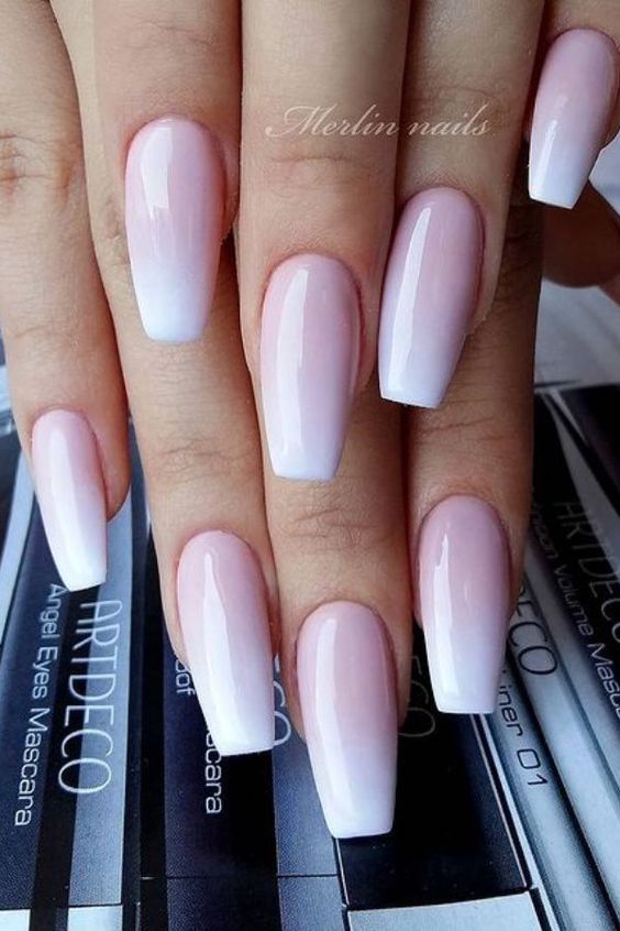 51+ Stunning ɴuᴅᴇ Ombre Nail Inspirations for the Ultimate Style Statement