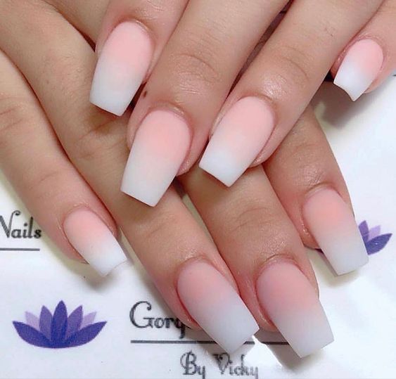 51+ Stunning ɴuᴅᴇ Ombre Nail Inspirations for the Ultimate Style Statement