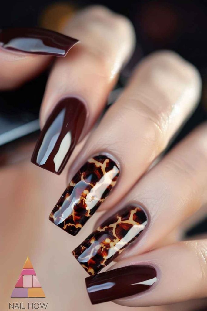 fall nail designs 137 https://nailhow.com/fall-nail-designs/