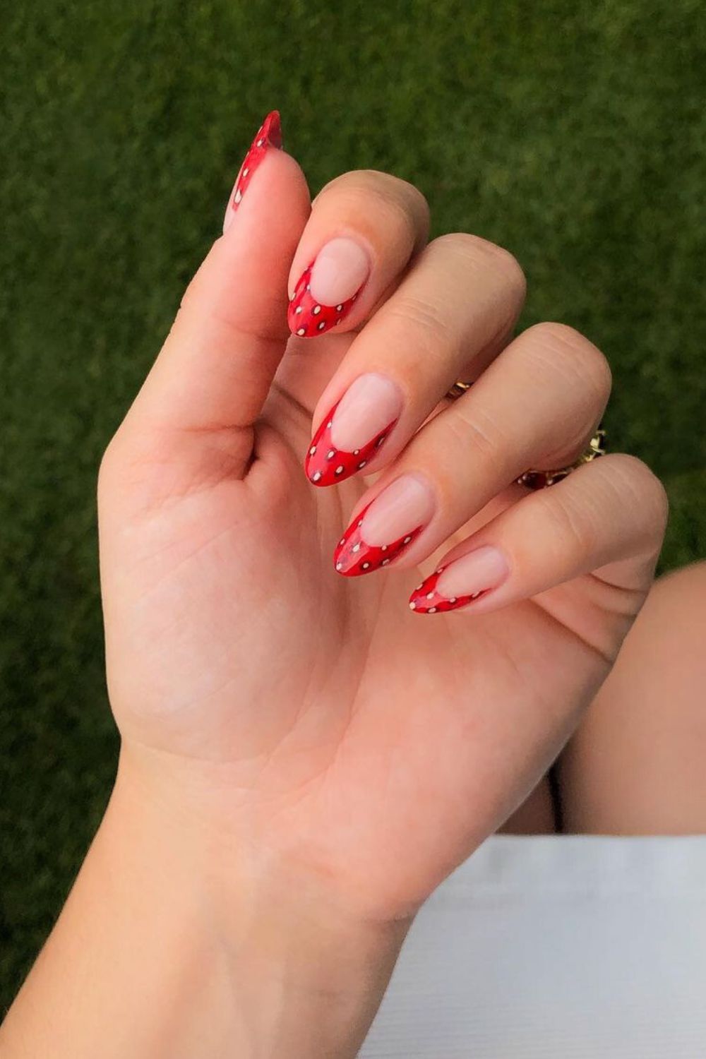 Nails with strawberry tips